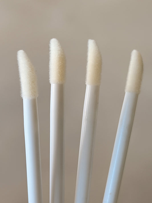 LIP WANDS